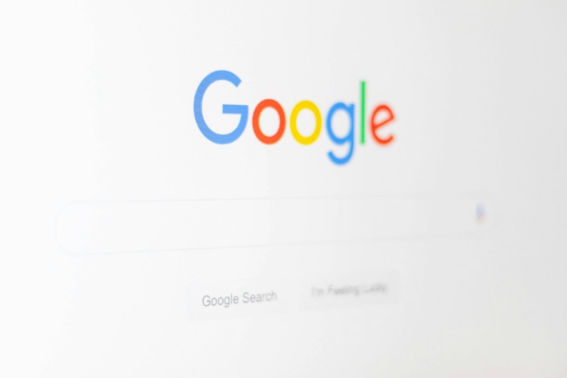 Moteur de recherche Google pour illustrer la visibilité en ligne