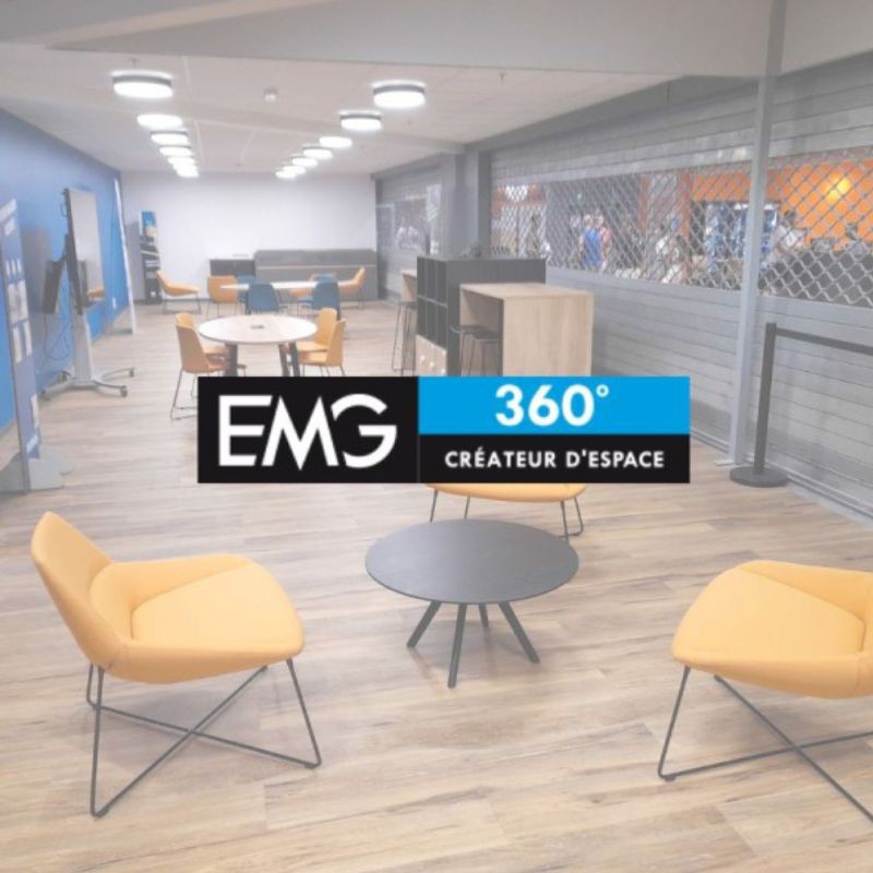 Logo de la société EMG sur fond illustrant un bureau 